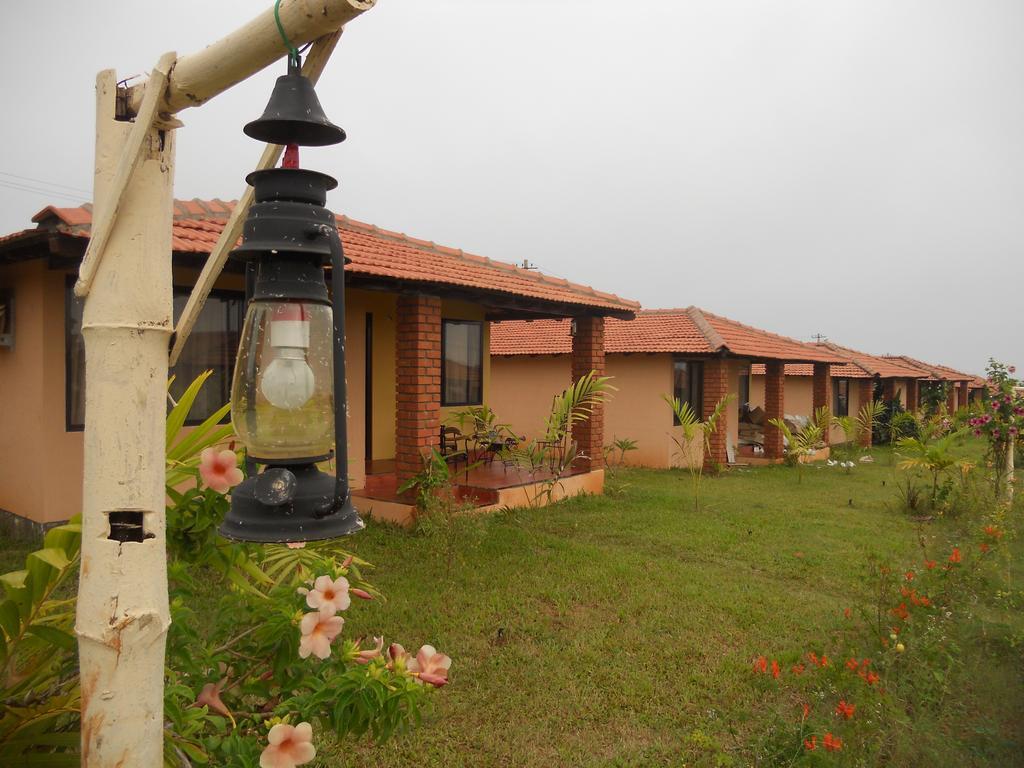 The Peepal Tree, Kabini Hotel Begūr Eksteriør billede